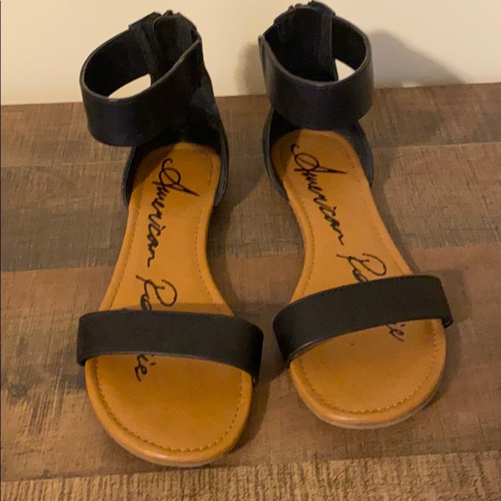 Black Sandal